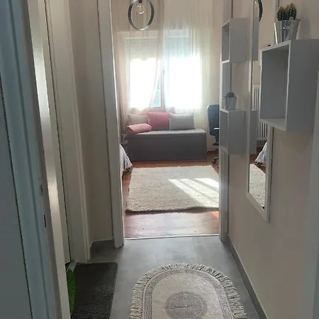 Petra's House דירה