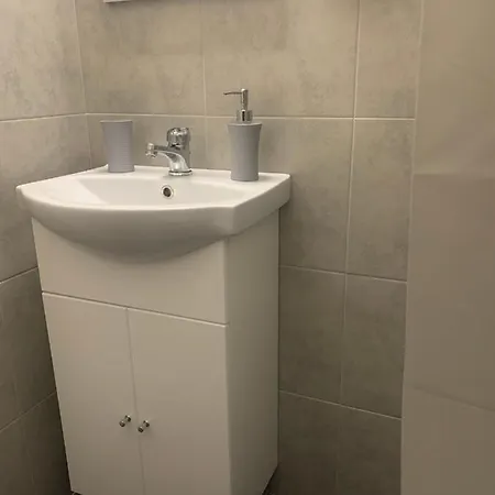 Petra's House شقة فلورينا