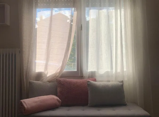 Petra's House Apartamento Florina